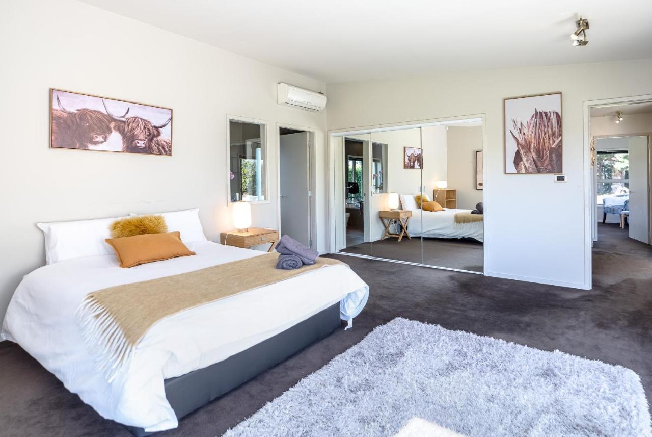 Paradise On Campbell Martinborough Esterno foto