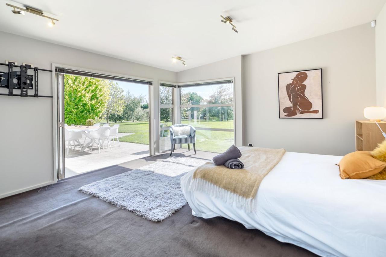 Paradise On Campbell Martinborough Esterno foto
