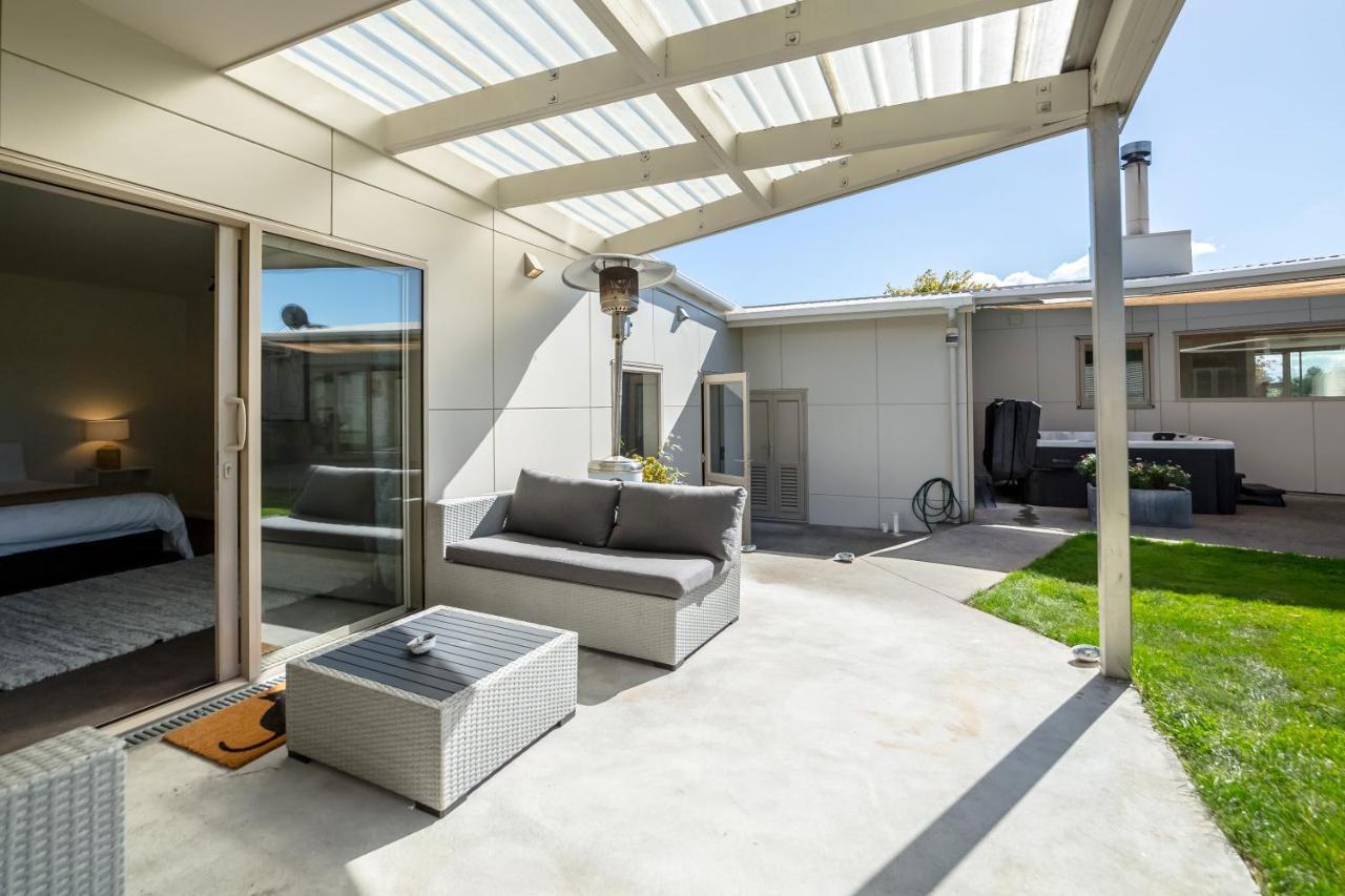 Paradise On Campbell Martinborough Esterno foto